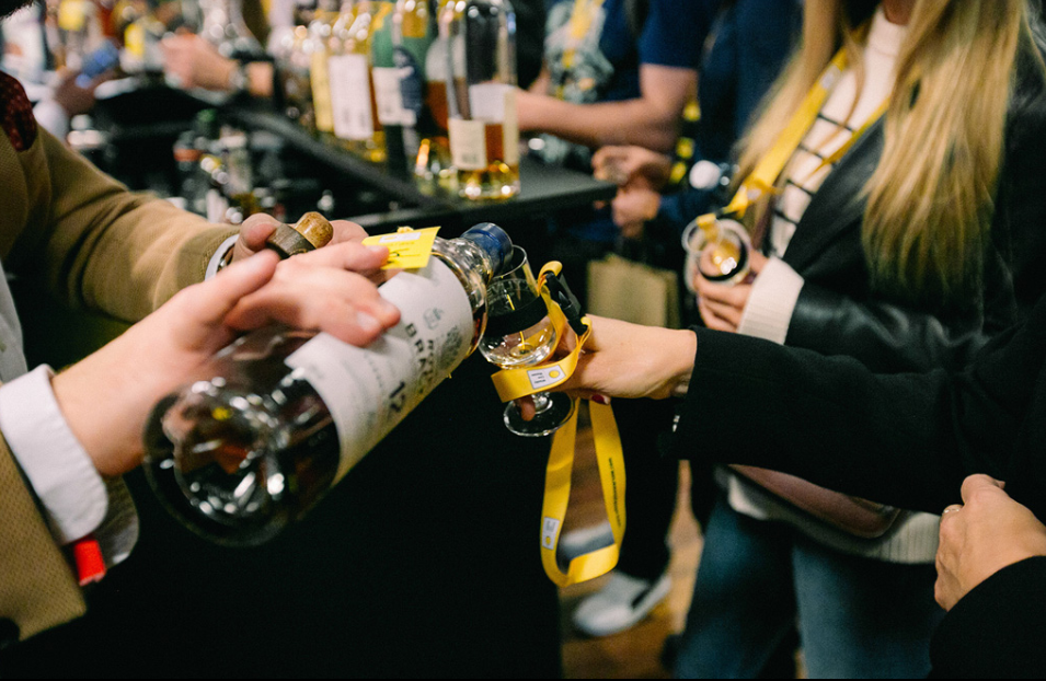 NIŻSZE CENY BILETÓW DO KOŃCA SIERPNIA!